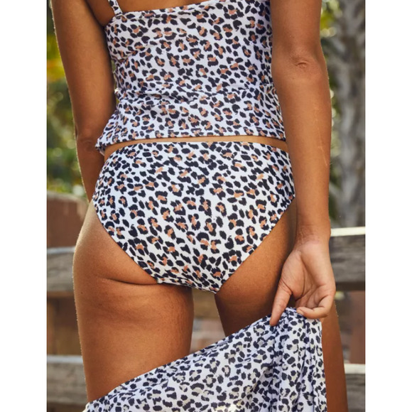 Aerie Leopard Bikini Bottom - Picture 6 of 13